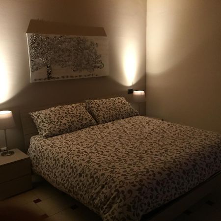 لونيغو B&B Via Garibaldi المظهر الخارجي الصورة