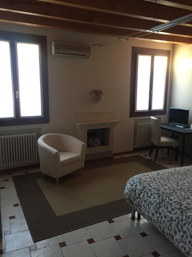 لونيغو B&B Via Garibaldi المظهر الخارجي الصورة