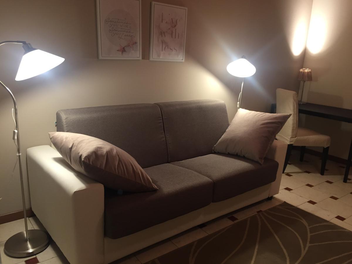 لونيغو B&B Via Garibaldi المظهر الخارجي الصورة
