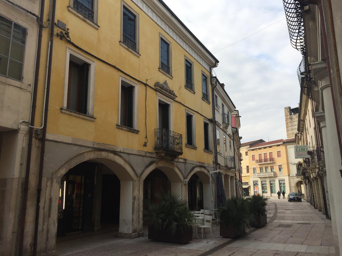 لونيغو B&B Via Garibaldi المظهر الخارجي الصورة